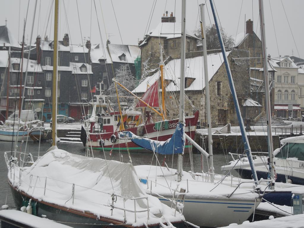 Appartement Du Port De オンフルール エクステリア 写真
